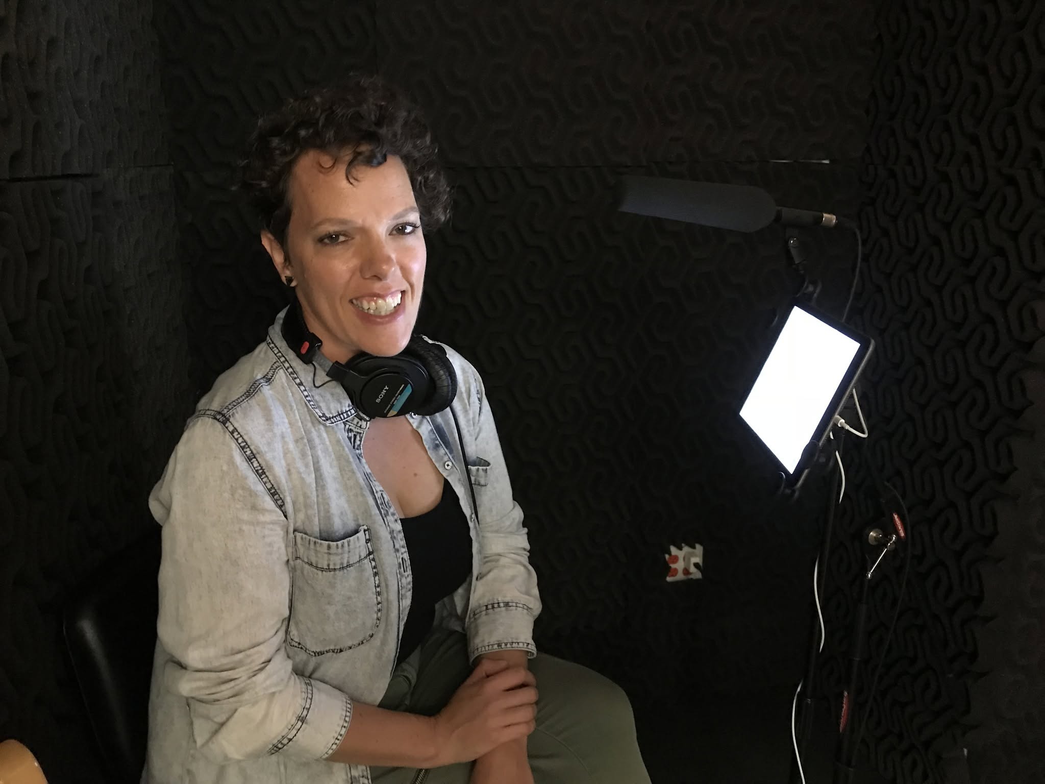 Amanda Bruton Death: Talented Voice Actress And Singer Has Passed Away